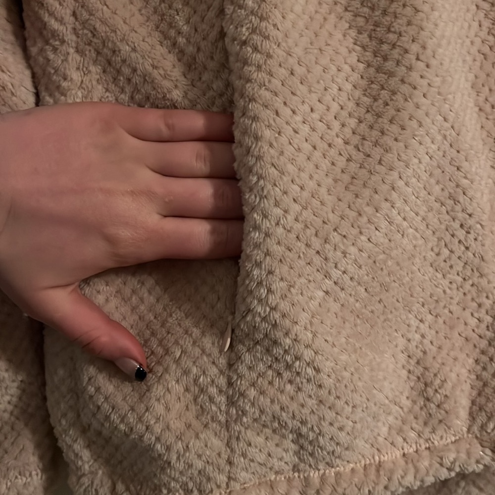 Magellan pullover - Picture 3 of 4